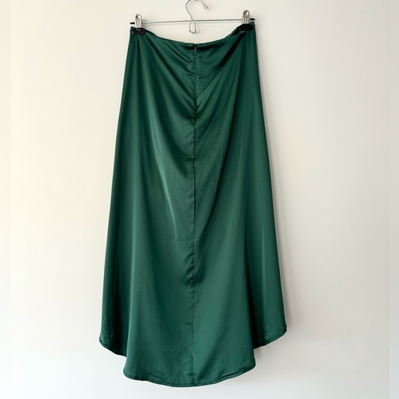 UO COLETTE DRAPEY MIDI SKIRT - Picture 6 of 7